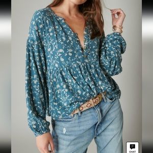 Lucky Brand Printed Drop Needle Maya Top in XS/Blue Floral